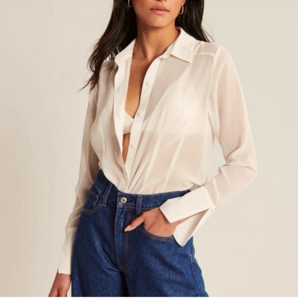 NWT ABERCROMBIE & FITCH TOP